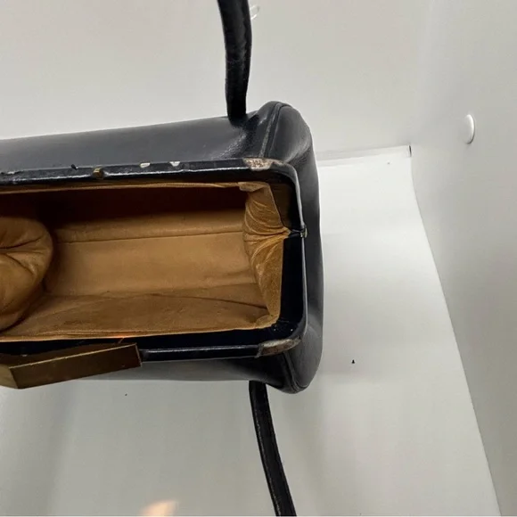 Vintage Mid-Century Top Handle – Navy Blue – OS - Picture 13 of 16